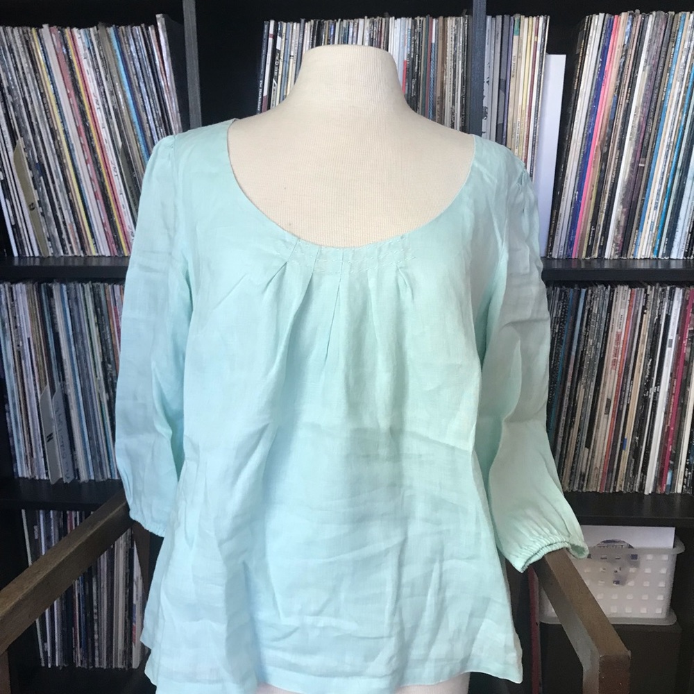 Boden mint green color linen top. 10 US 14 Uk